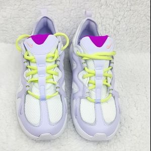 Nike Air Max Graviton White Running Shoes For Wome